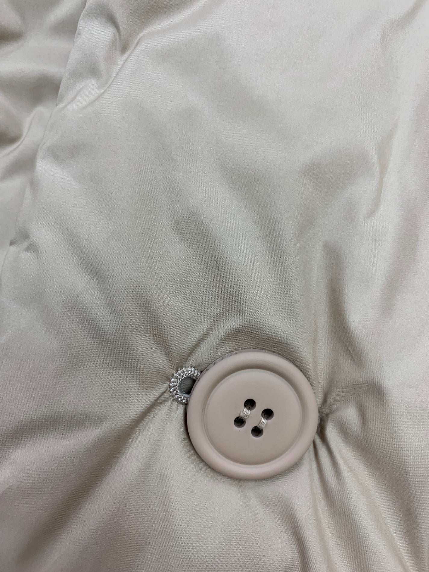 イッセイミヤケ IM13FA001 中綿コート 2 ベージュ ITT0NPAJ14GS 【SALE】