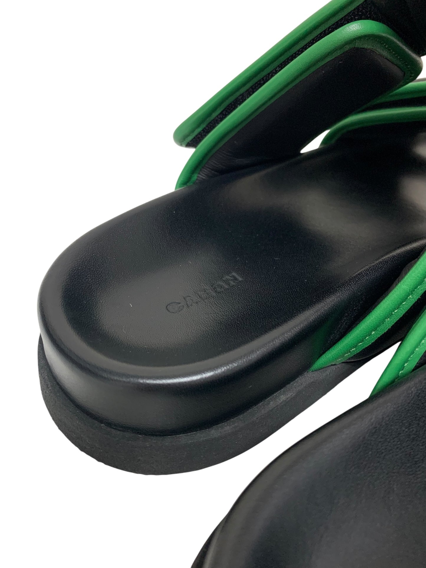 キャバン CABaN by Patricia Urquiola パイピングダブルストラップサンダル 49013101006 41 ブラック ITYAZ9NK8I58 【SALE】