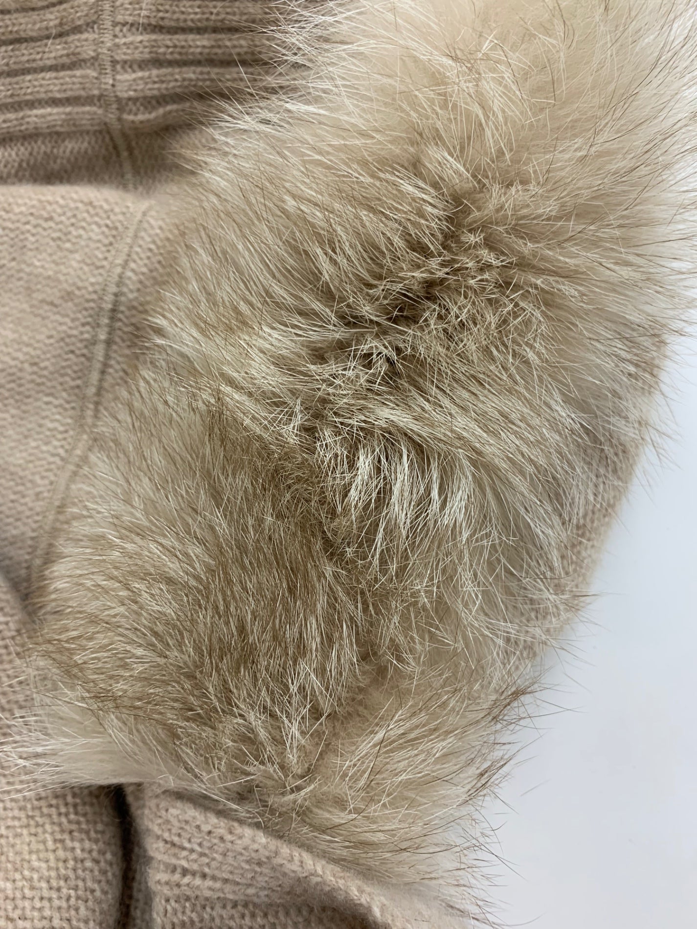 フォクシーブティック 35577 ストール ショール ベージュ フーディ カシミヤ フォックスファー ITTP6ZI5NIHI