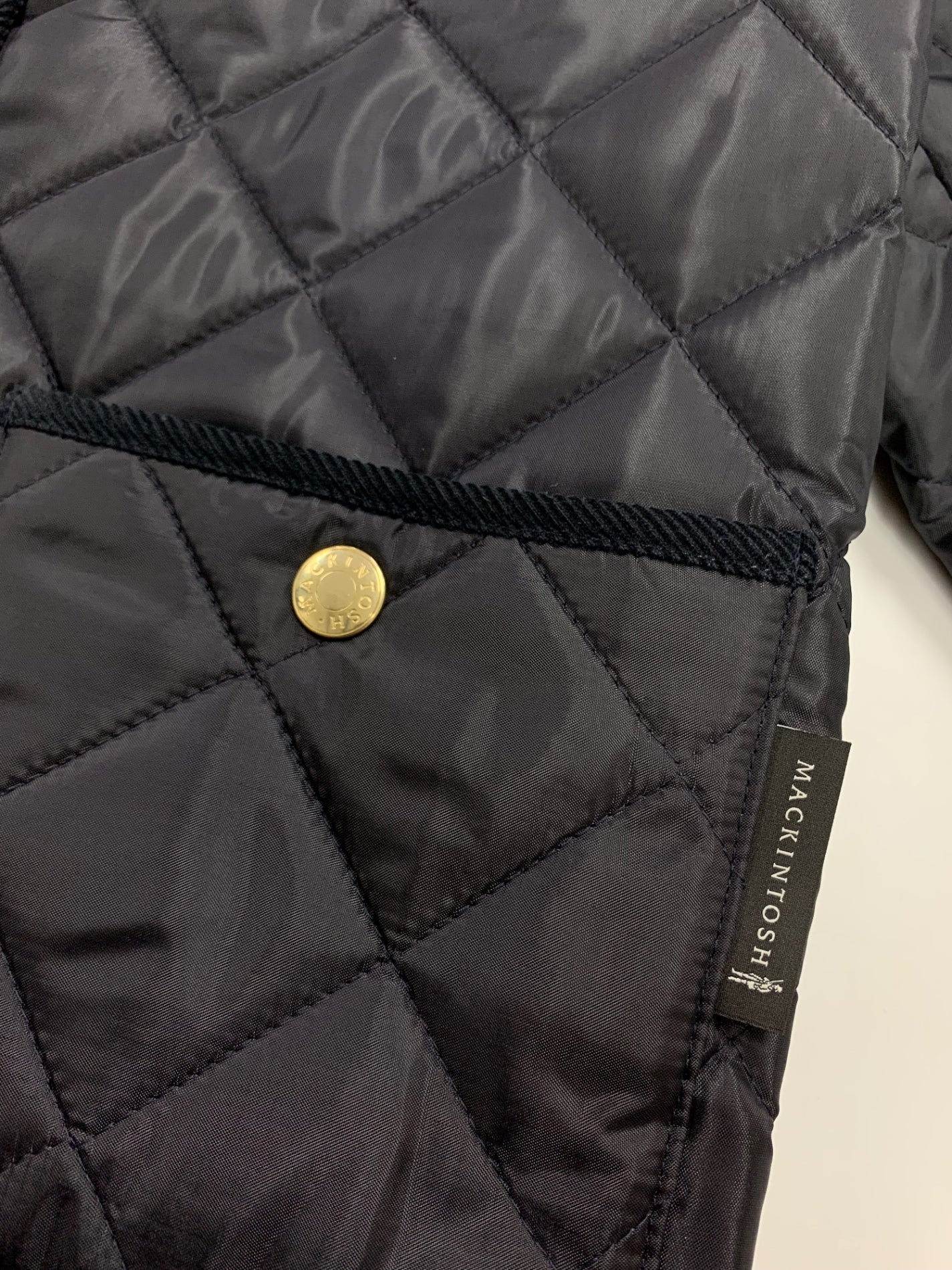 マッキントッシュ L232QO1025BGQPE キルティングジャケット 8 ネイビー ゴールドボタン コーデュロイ ITDWSJRAB6T8