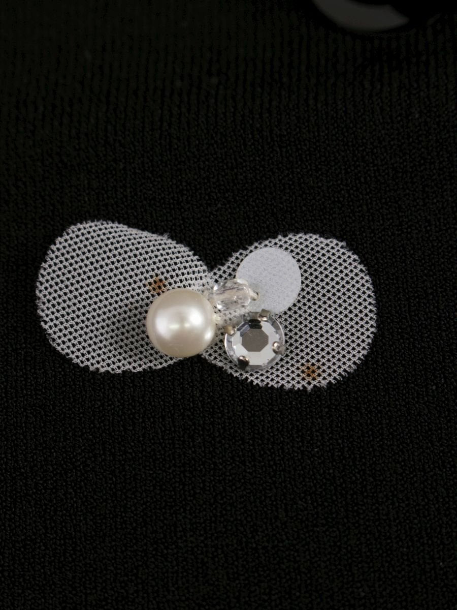 トゥービーシック W5F09-348-09 カーディガン 2 ブラック フラワーモチーフ ビジュー IT0UMXWCX0RK