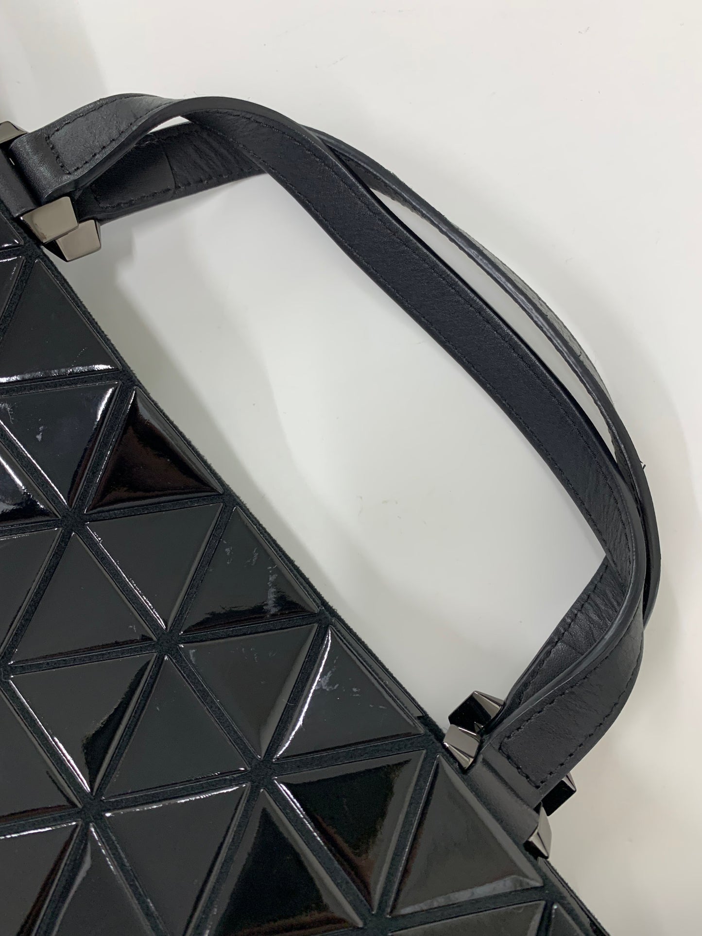 バオバオイッセイミヤケ BB93-AG301-15 ショルダーバッグ ブラック 2WAY トート ITCW4ICBNBZU