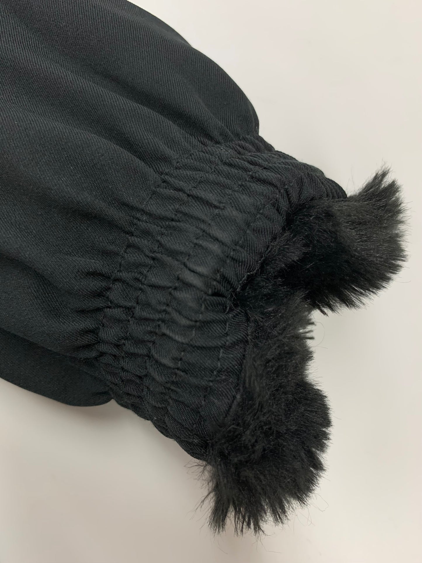 ナイキ AS W NSW JKT FAUX FUR SWSH DO3792-010 ジャケット L ブラック スウッシュ フェイクファー IT69H1VHPMHC