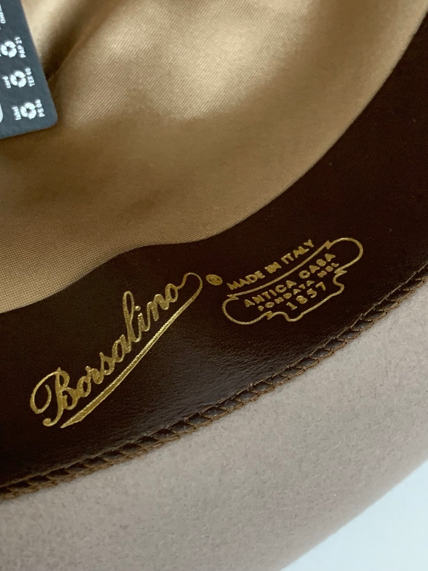 ボルサリーノ QUALITA SUPERIORE アネッロ ミディアムブリム 2321143360 ハット ベージュ クオリタ スーペリオーレ ラビットファー サイズ62 ITTHHWB7OE6K