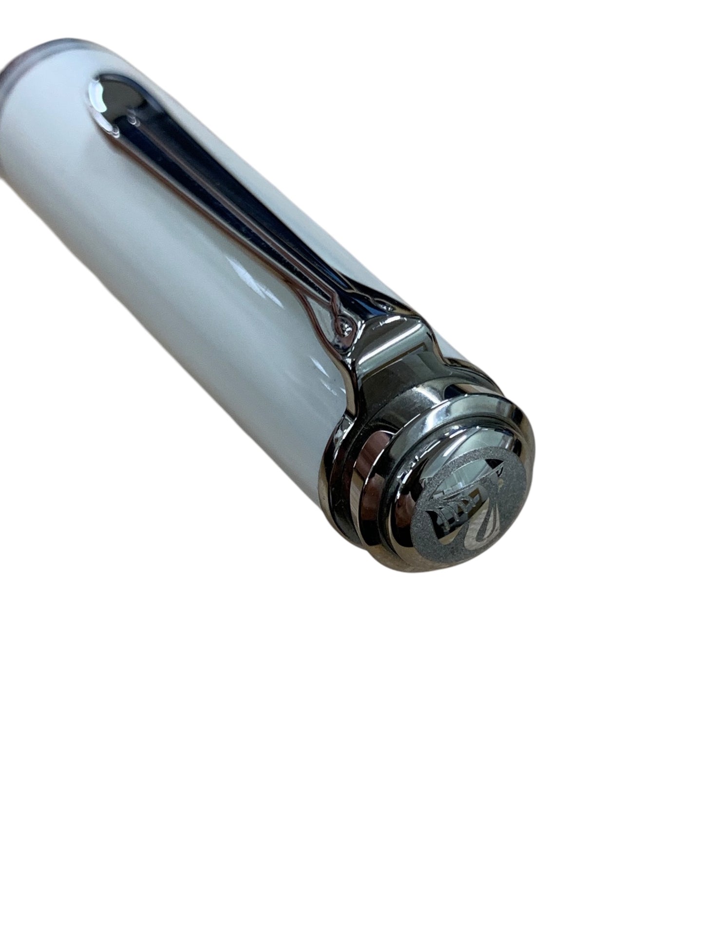 ペリカン スーベレーン M600 万年筆 ヴァイオレットホワイト 14C ITASK5I1SSF4