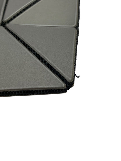 バオバオイッセイミヤケ BB01-AG625 ポーチ チャコール ITQHXYMHTYKO