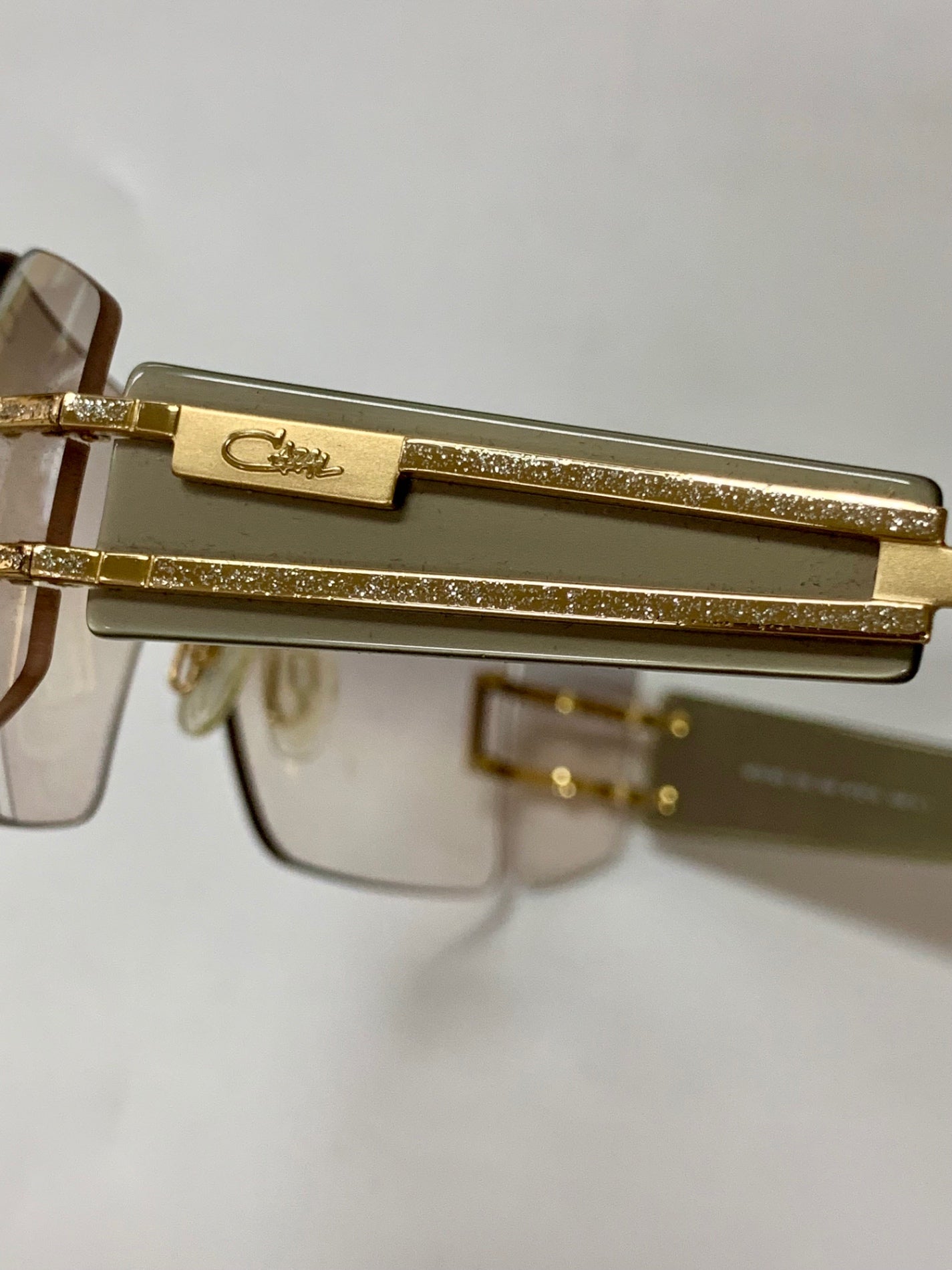 カザール MOD.923 サングラス ゴールド/128 コンビフレーム リムレス