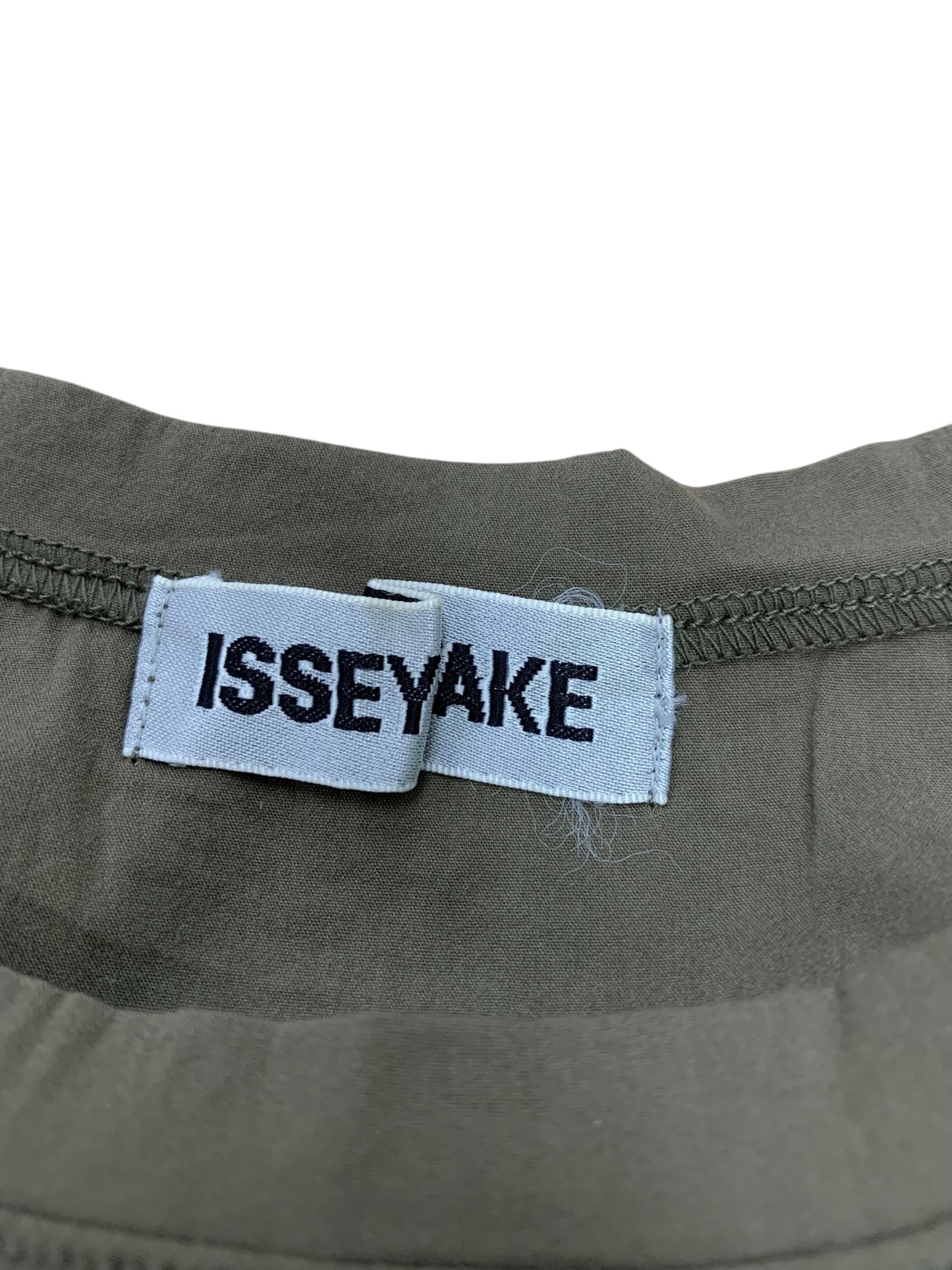 イッセイミヤケ IM01FH010 ワンピース カーキグリーン スナップボタン ストレッチ ITVB97FBLAAV 【SALE】