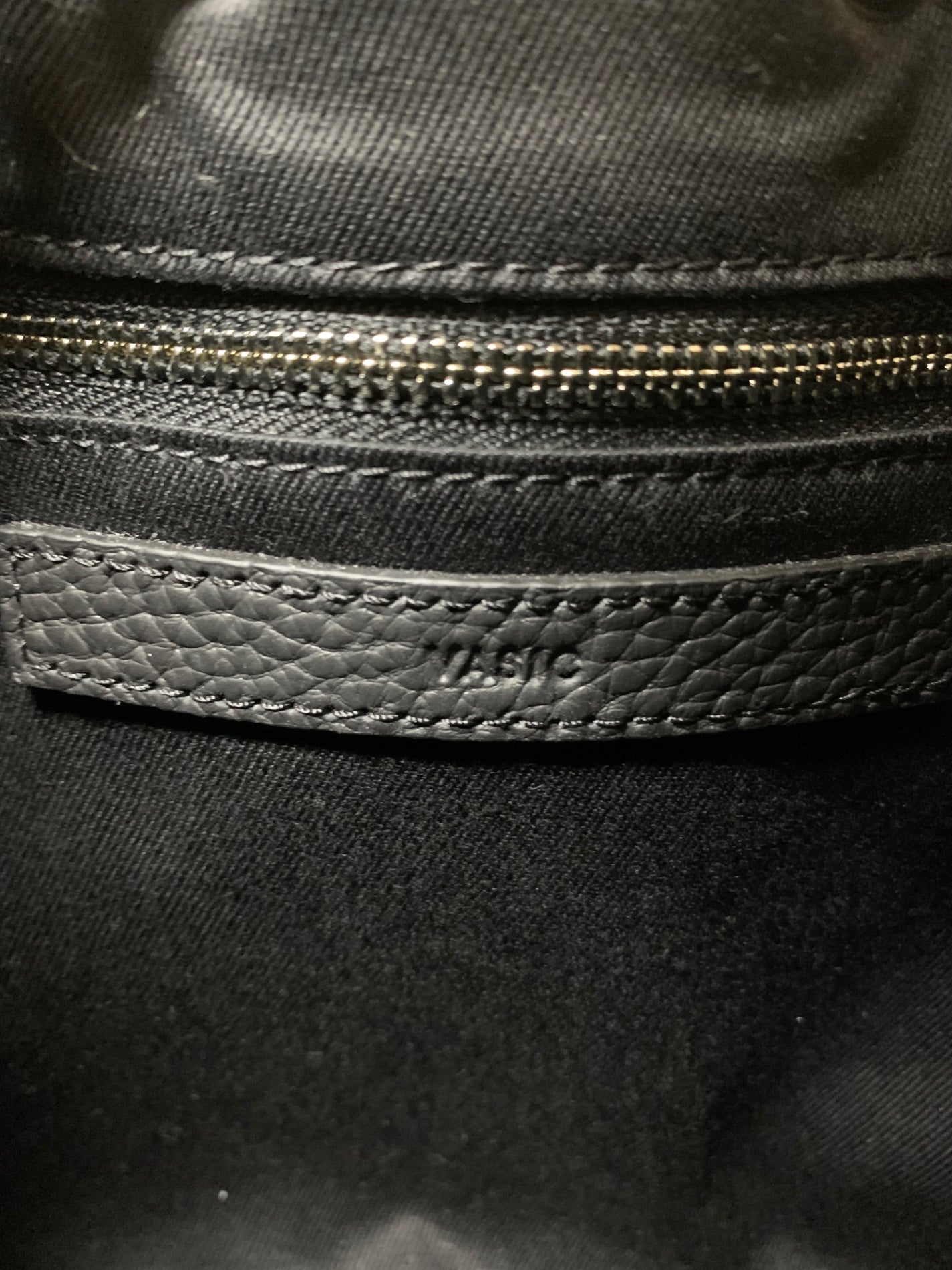 ヴァジック BOND BAG ハンドバッグ ベージュ 巾着 レザー IT70MV9GQQFD