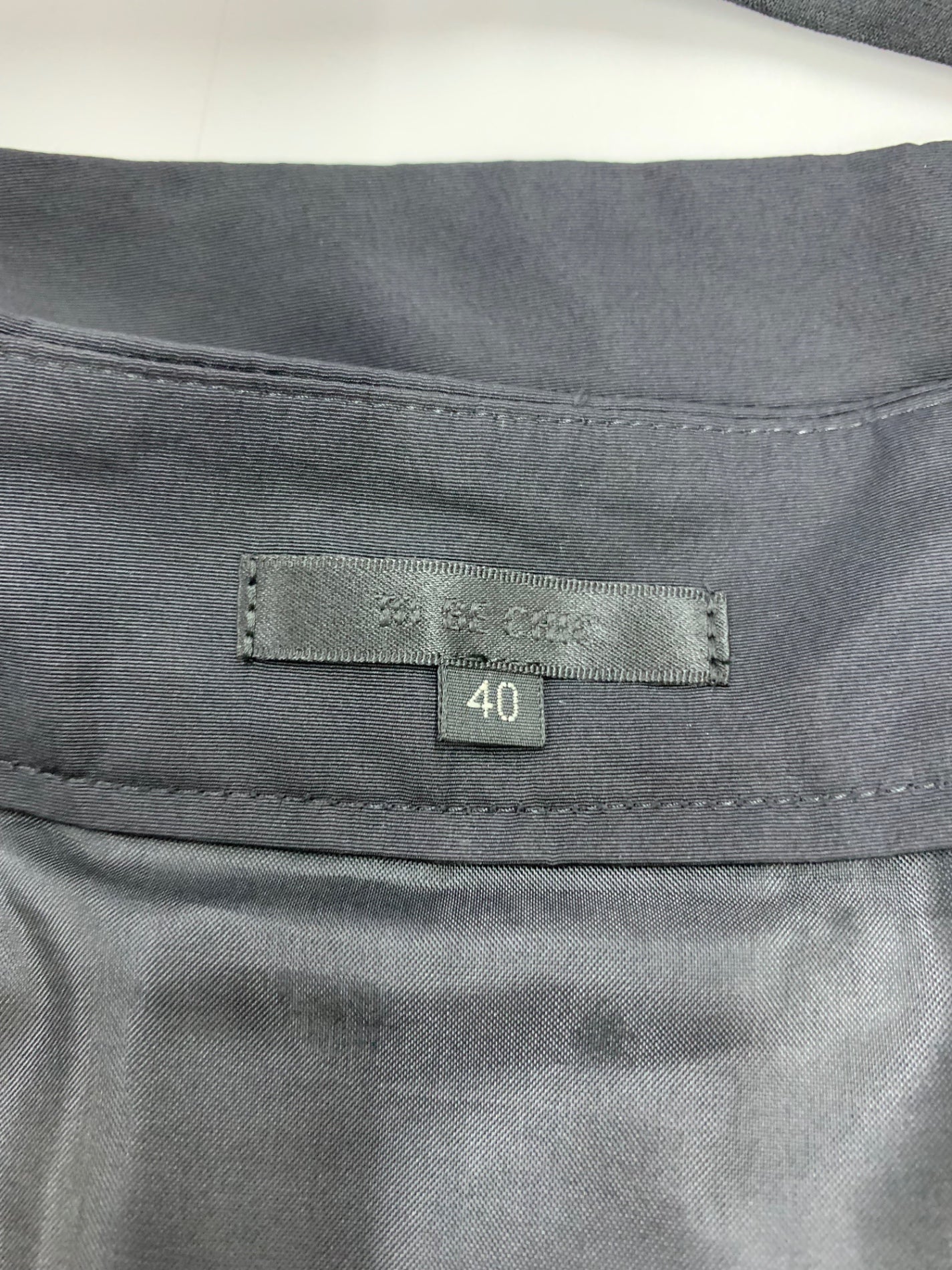 トゥービーシック W5S57-834-09 スカート 40 ブラック スパンコール  タックフレア ITC09HHMDLO0