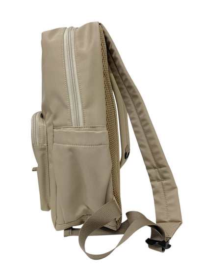 キタムラ リュック R-0711 52521 バックパック ベージュ ナイロン素材 K刺繍 IT0GWRL0Z5BW