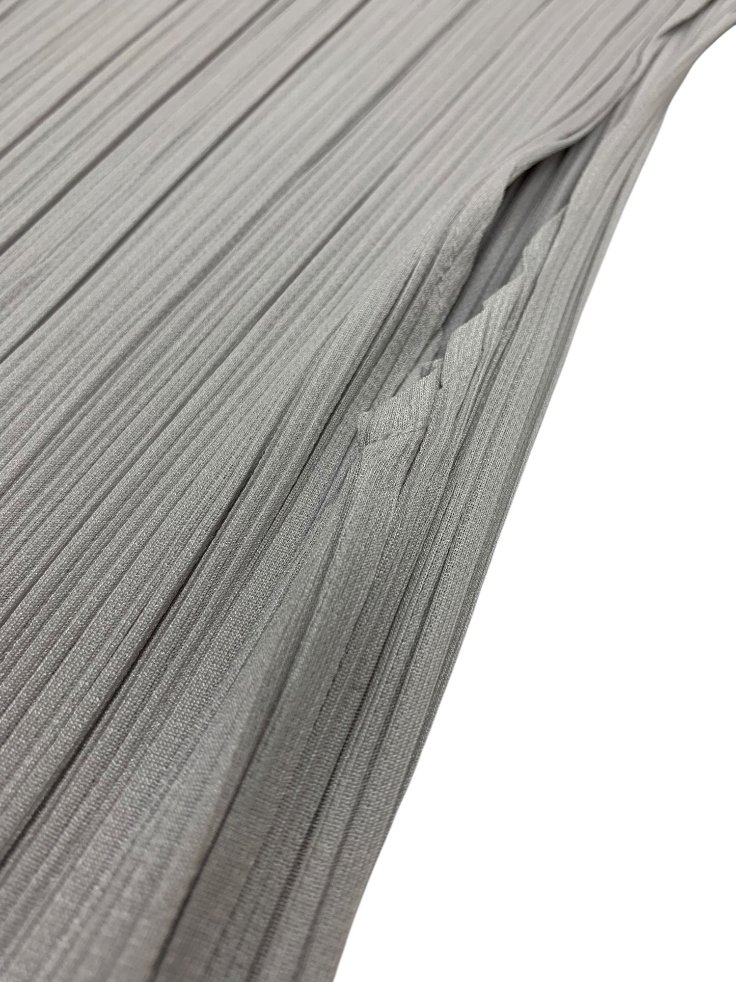 プリーツプリーズイッセイミヤケ PP55-JH113 ワンピース 4 グレー IT656W54CEAS