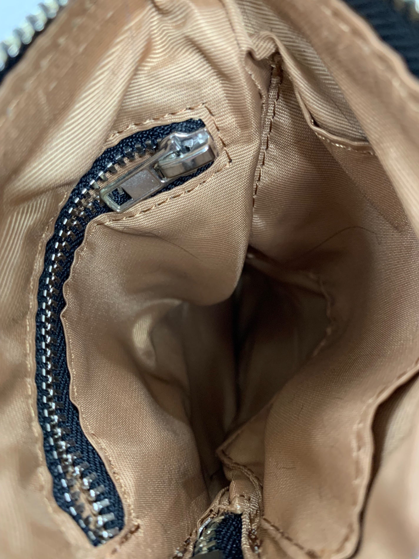 フォクシーブティック フォックスファーポシェット ノベルティ シルバー ITJRZOQREY0Q