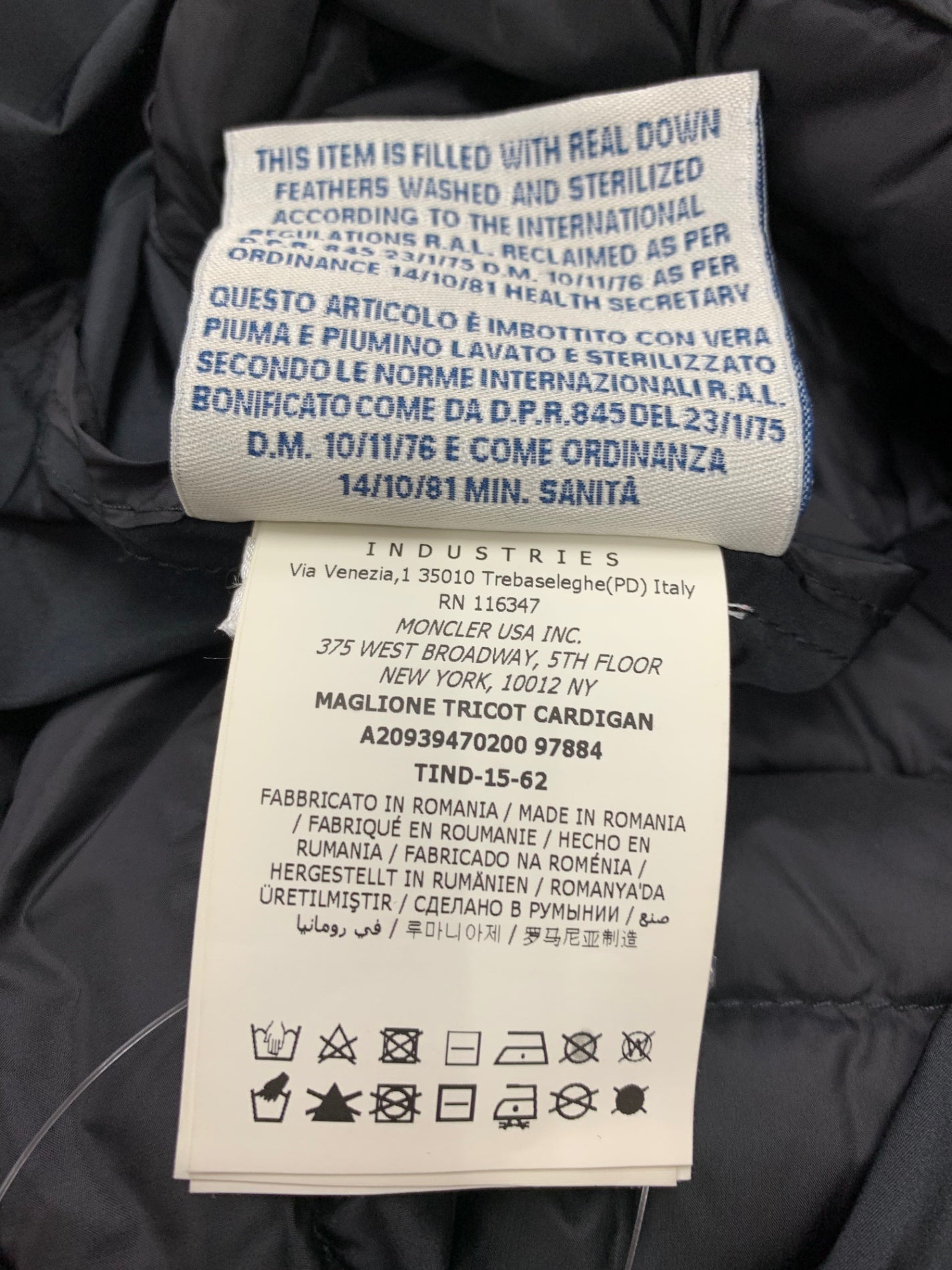 モンクレール MAGLIONE TRICOT CARDIGAN A20939470200 ダウンジャケット XS ブラック ダウン ダブルジップ IT5BDC3CDD2L