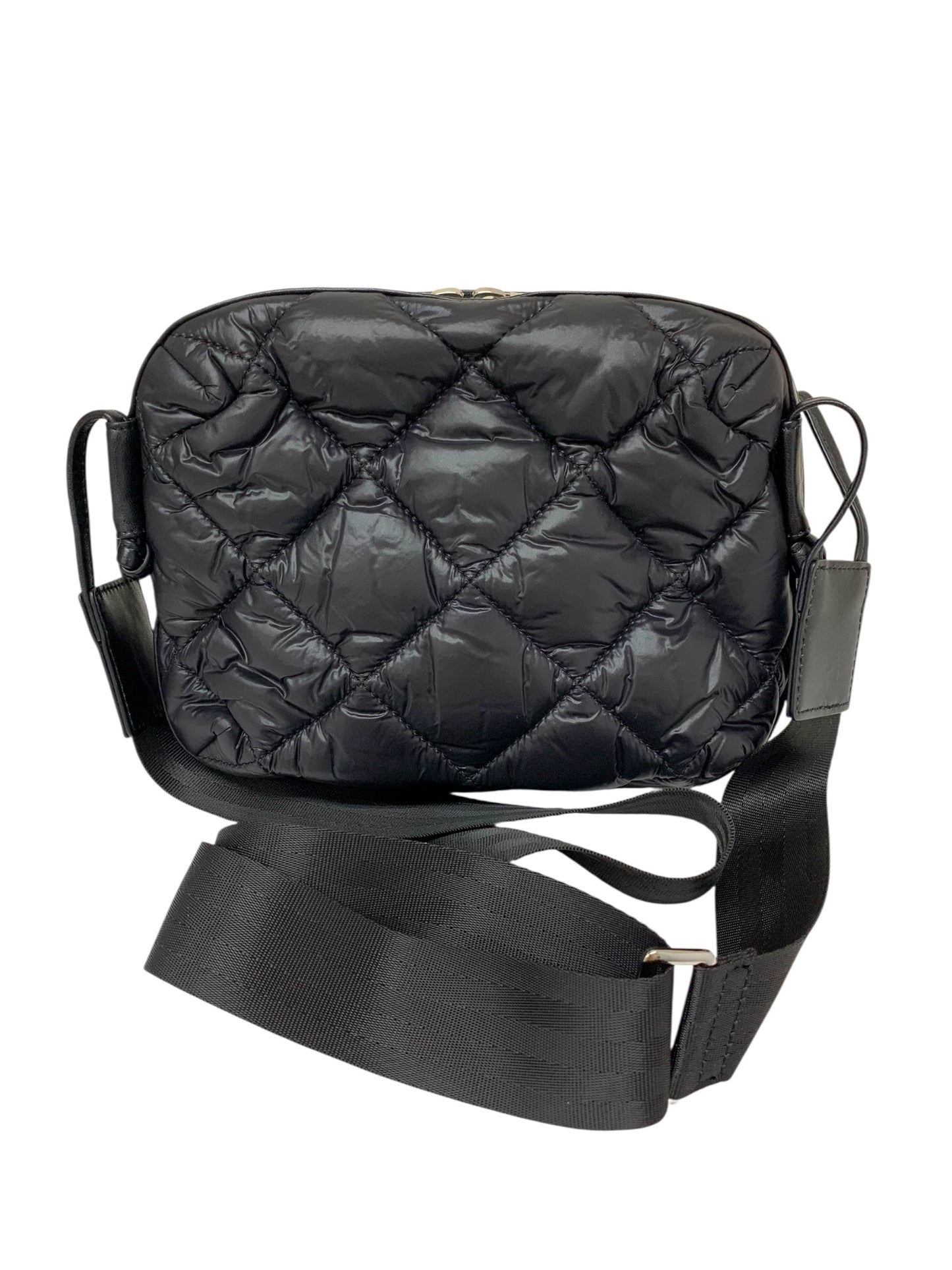 アタオ 超軽量クロスボディバッグ コラッツァ カメラバッグ サコッシュ ブラック ITR5PQ9I0Z3W