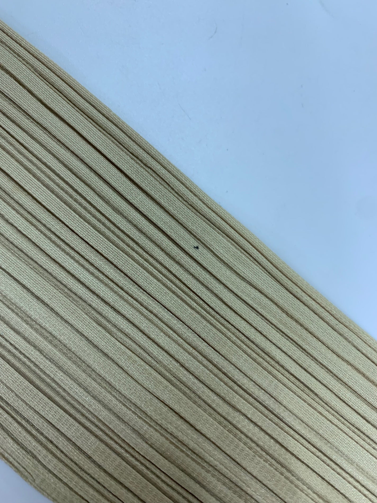 プリーツプリーズイッセイミヤケ PP04-JK604 カットソー 3 ベージュ プリーツ モックネック ITHDTZIZSJW6