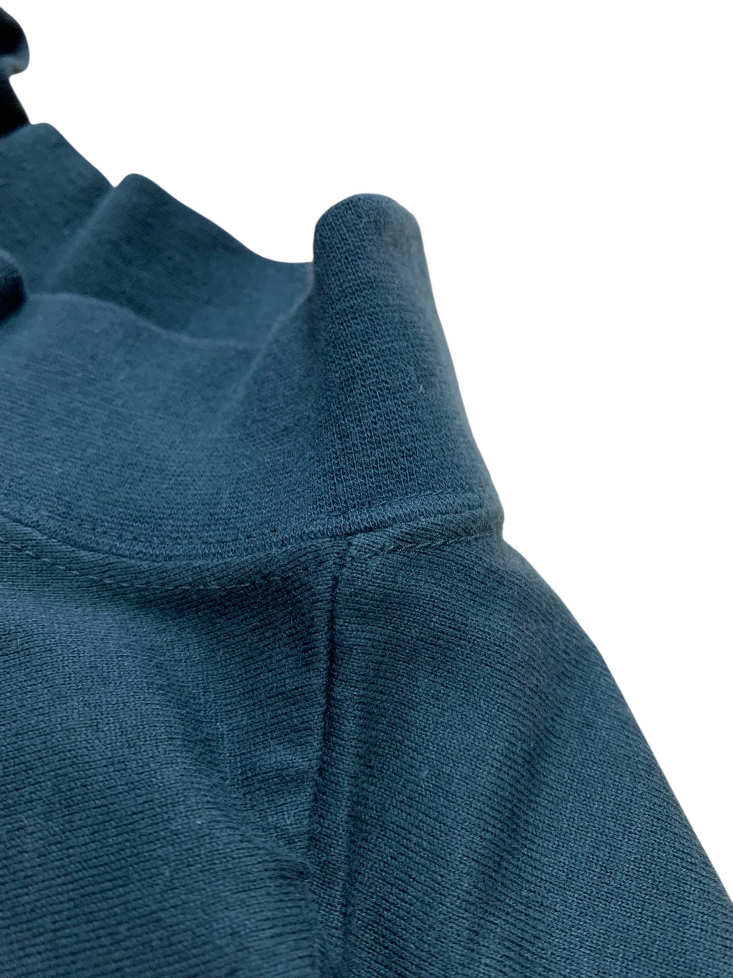 オムプリッセイッセイミヤケ HP23JK100 ロングTシャツ 2 グリーン