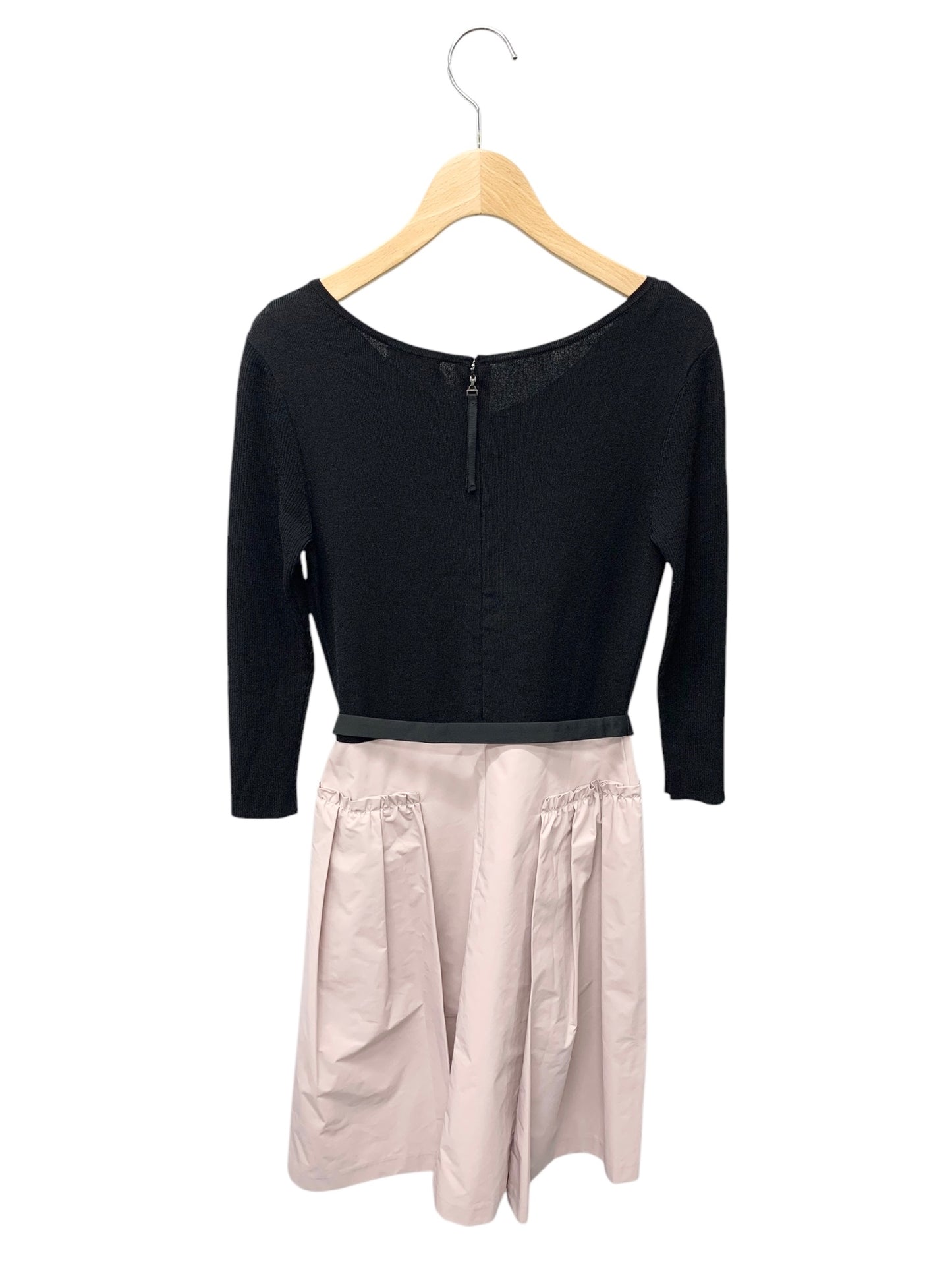 トゥービーシック W5J03-514-12 ワンピース 38 ブラック ニット 切替 ITRLGS63MMAO