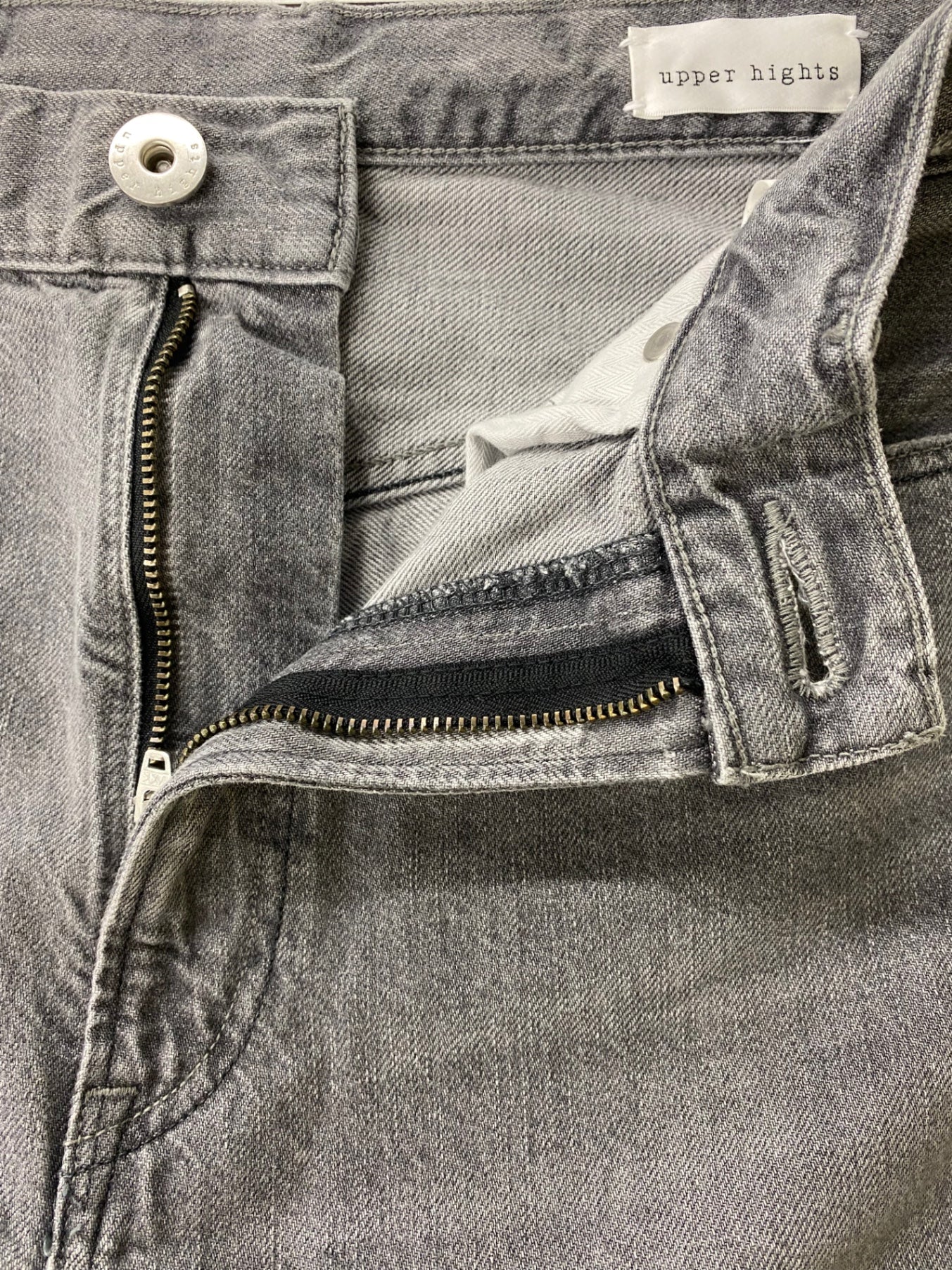 アッパーハイツ THE TAYLOR CROP 18B211402SDD デニムパンツ 26 グレー カットオフ ITFNLUR2JRNV