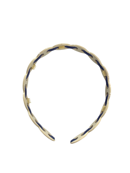 アッカ カチューシャ ホワイト ブルーライン ITACPY1XGD0G 【SALE】