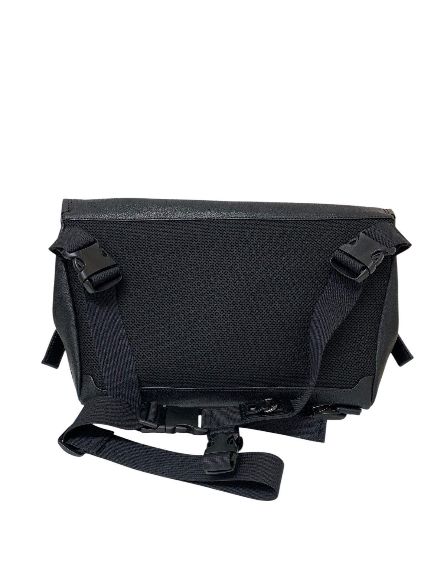 土屋鞄製造所 ザ・シーンズ メッセンジャーバッグ ブラック 牛革 ポリエステル 異素材 トルナット®ファイングレインレザー フィドロック ITMJX7ZFG4LS