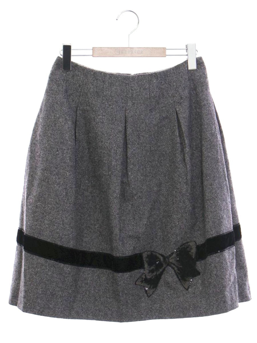 エムズグレイシー スカート 38 グレー ベロア スパンコール リボン IT3IKBRIPIIW