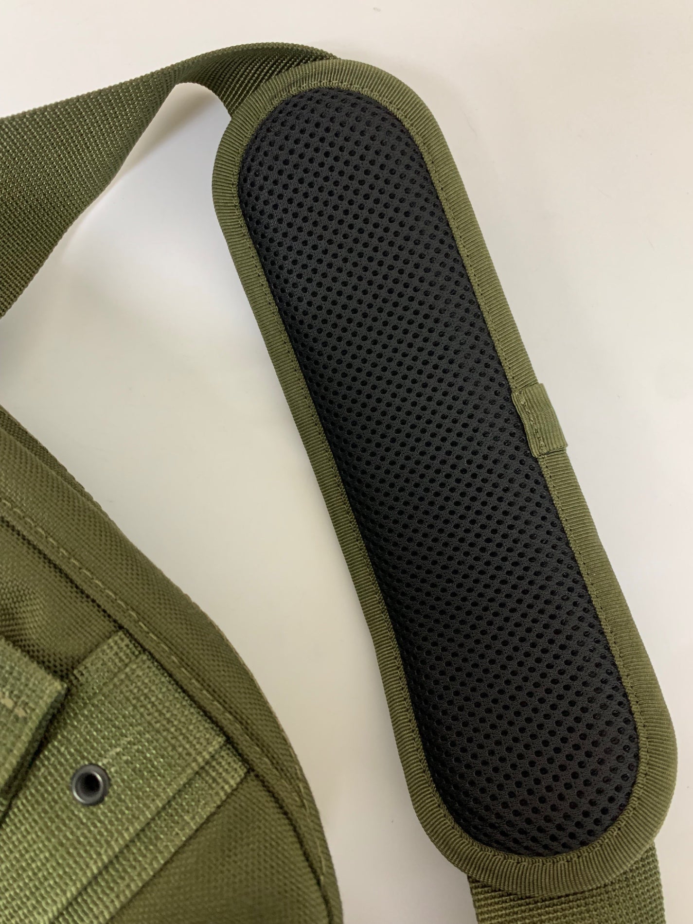 ポーター PALS SHOULDER BAG 381-05770 カーキグリーン 直営限定 ITPA6F69N3O6