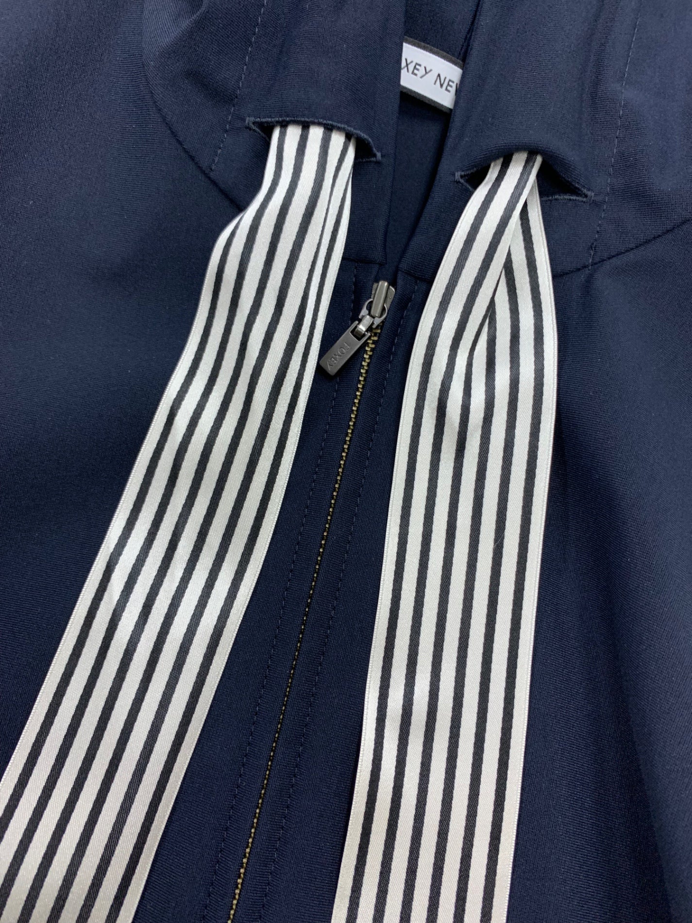 フォクシーニューヨーク 42156 パーカー 40 ネイビー Marine Hoodie マリンフーディ ITHG2Q6CJ8OU