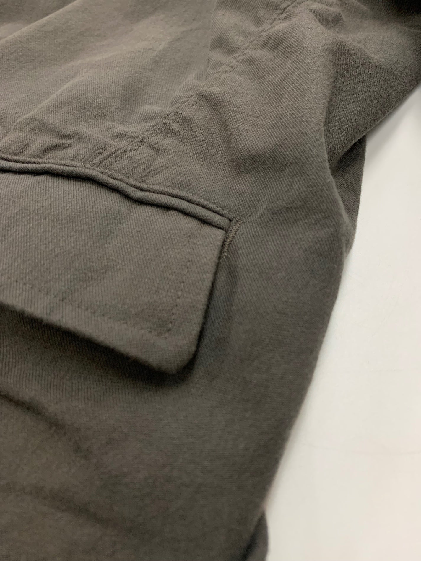 アンダーカバー Co強撚ツイルバッジ刺繍パッカリングJKT UP2E4102-1 ジャケット 2 カーキ ITZ71ZT8QULQ