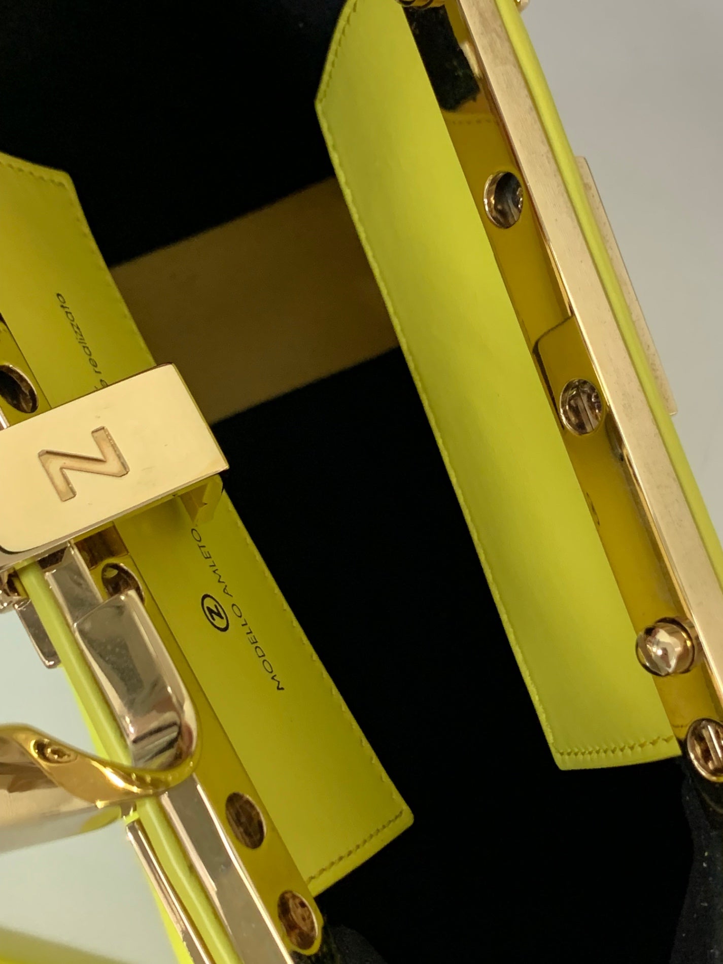 ザンチェッティ AMLETO MINI  41182010 ショルダーバッグ イエロー 2WAY ITNBI6AXZN6Y