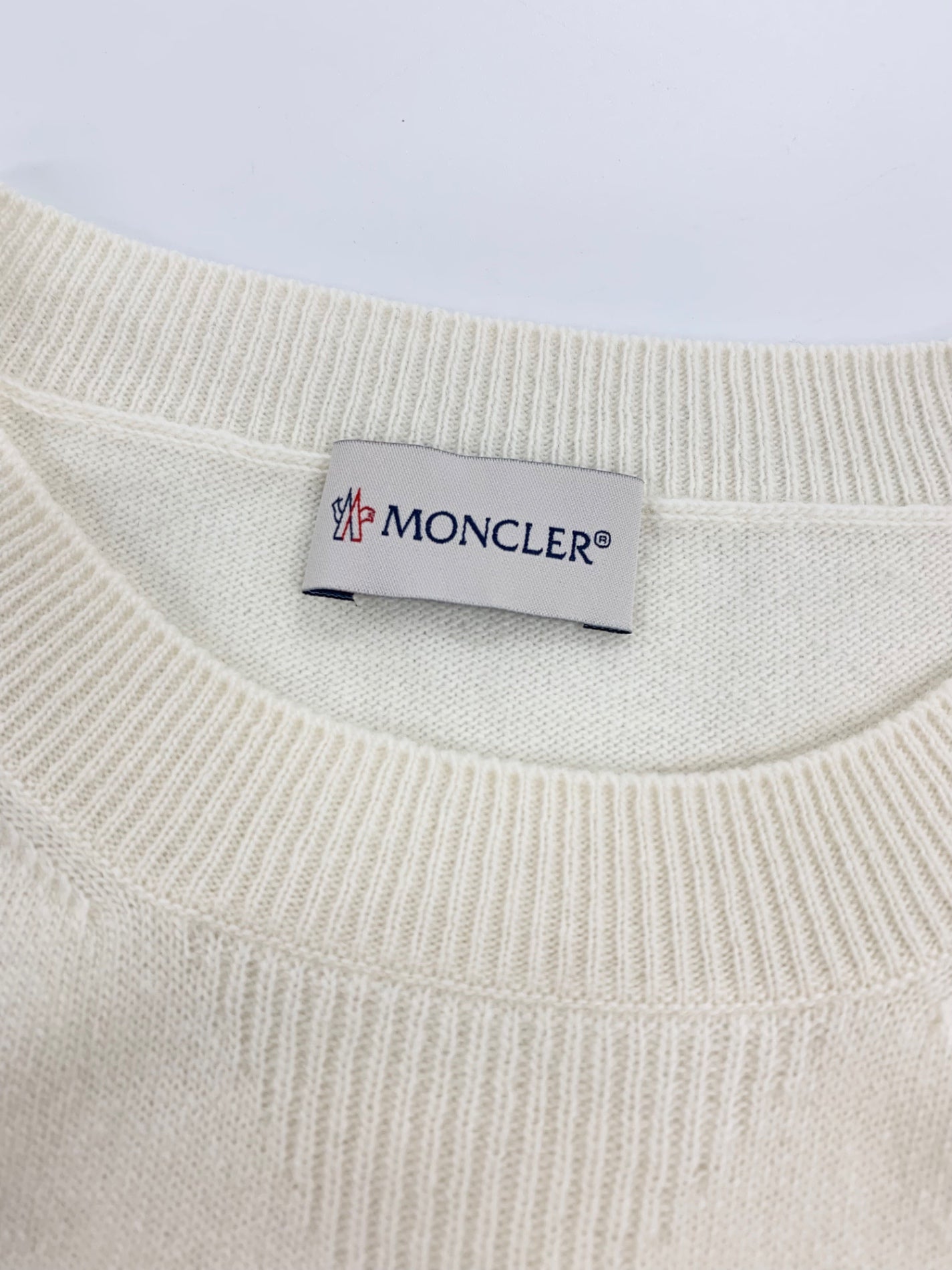 モンクレール GIROCOLLO TRICOT CREW NECK 25947027YGZD ニット M アイボリー ITIWYZI0QG9C 【SALE】