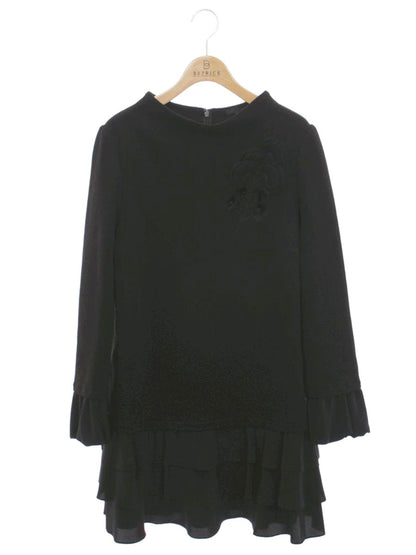 トゥービーシック W5P14-693-09 ワンピース 42 ブラック フラワーモチーフ ティアード ITT5ZRPPBJYS