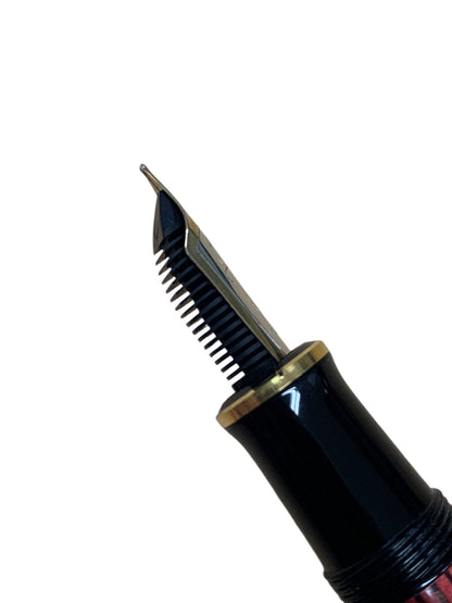 ペリカン 万年筆 スーベレーン M600 レッド EF 14C-585 IT8HJE33UM7I