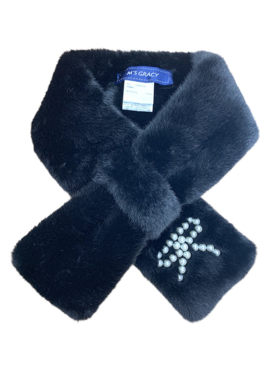 エムズグレイシー 596504 ショール ブラック フェイクファー IT7VY4DHCOMG