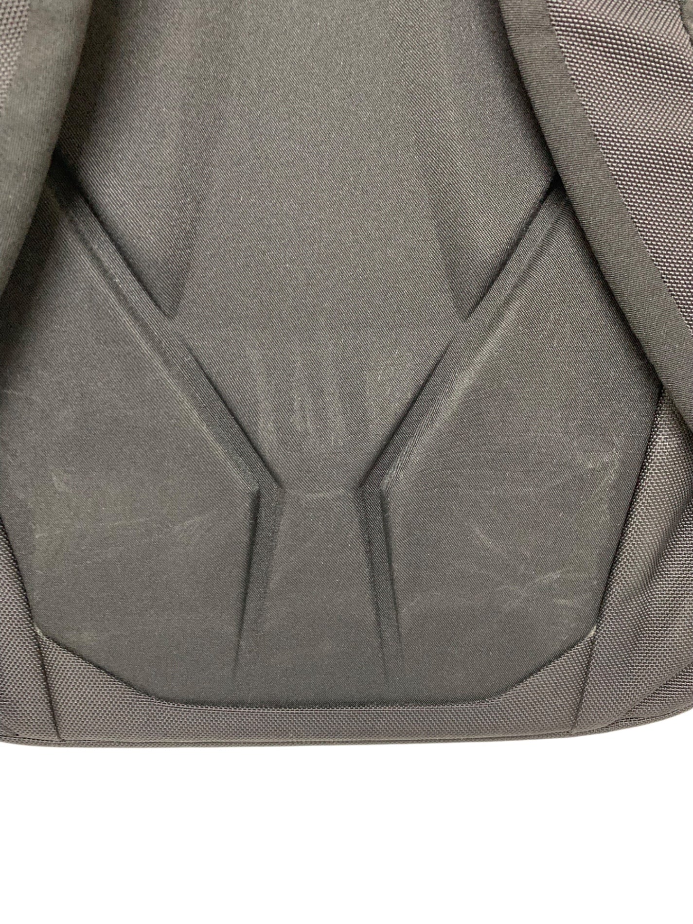 ノースフェイス SHUTTLE DAY PACK SLIM 18L シャトル デイパック スリム  NM82055 バックパック ブラック リュック ナイロン IT30XICV4AQO