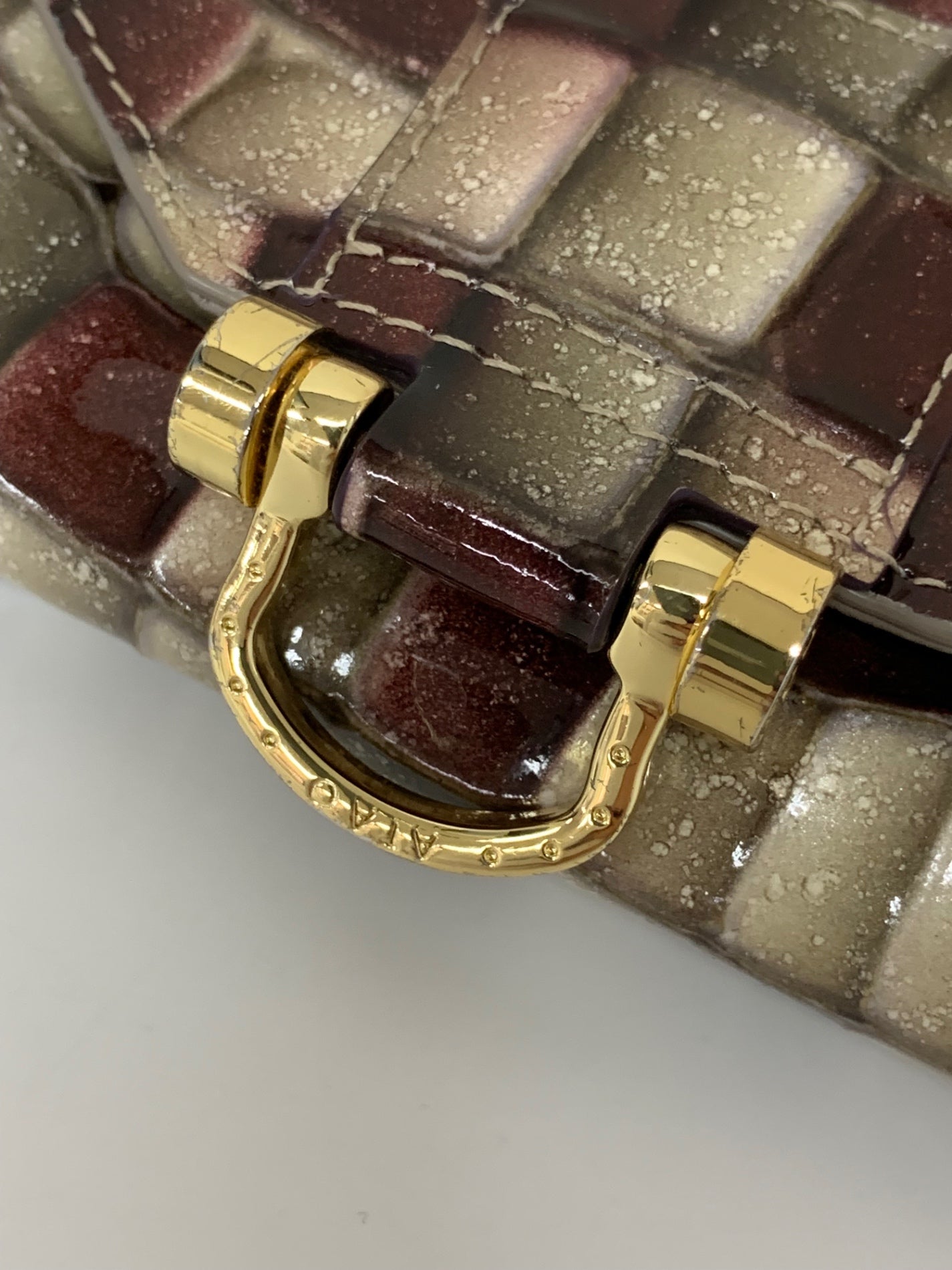 アタオ ロトロ・ヴィトロ  二つ折り財布 グレー 大容量の二つ折り IT5Y4AT3M42S