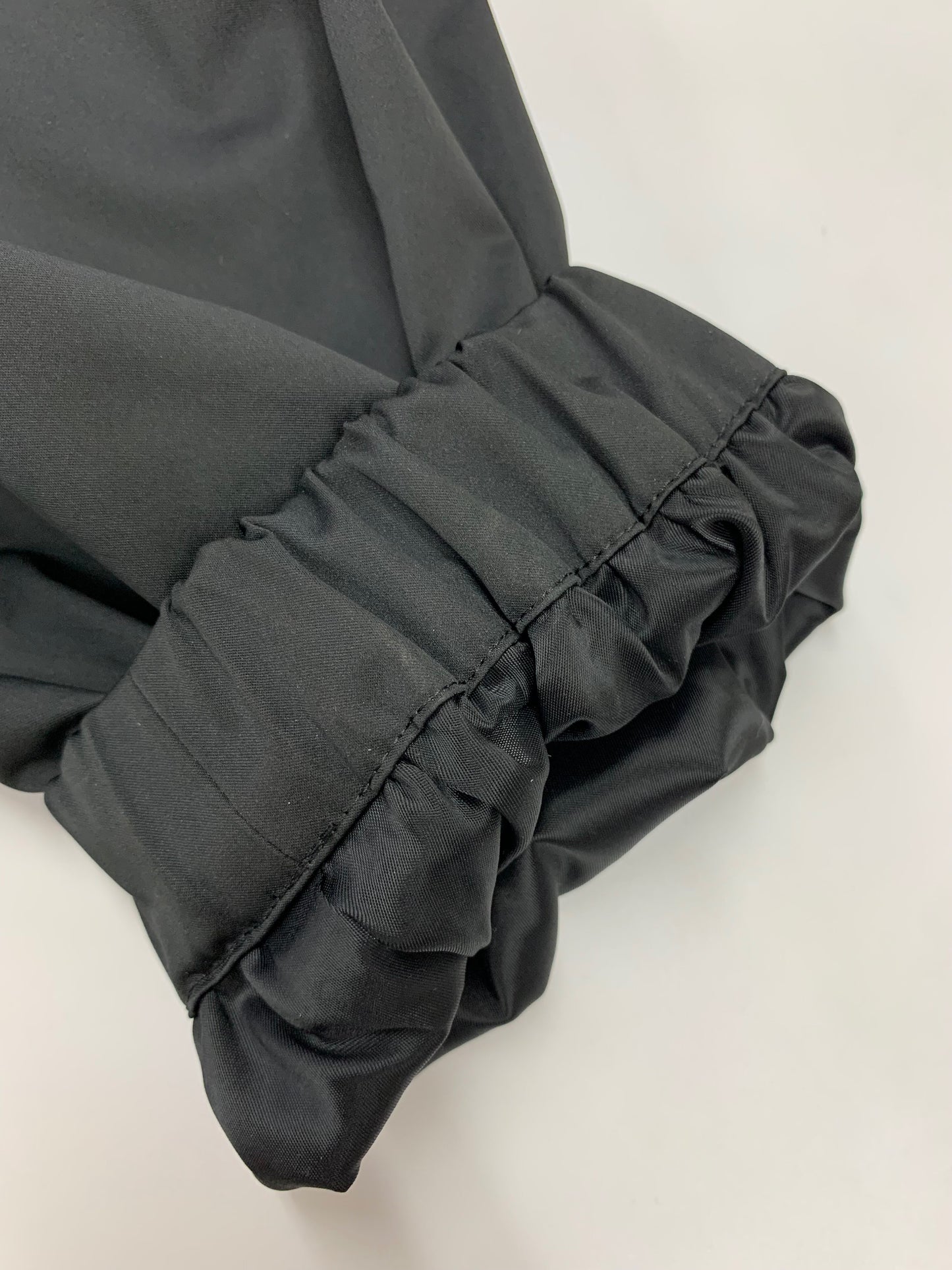 トゥービーシック W5A03-659-09 ジャケット 40 ブラック ナイロン ジップアップ フード付き IT9881LFPWFD