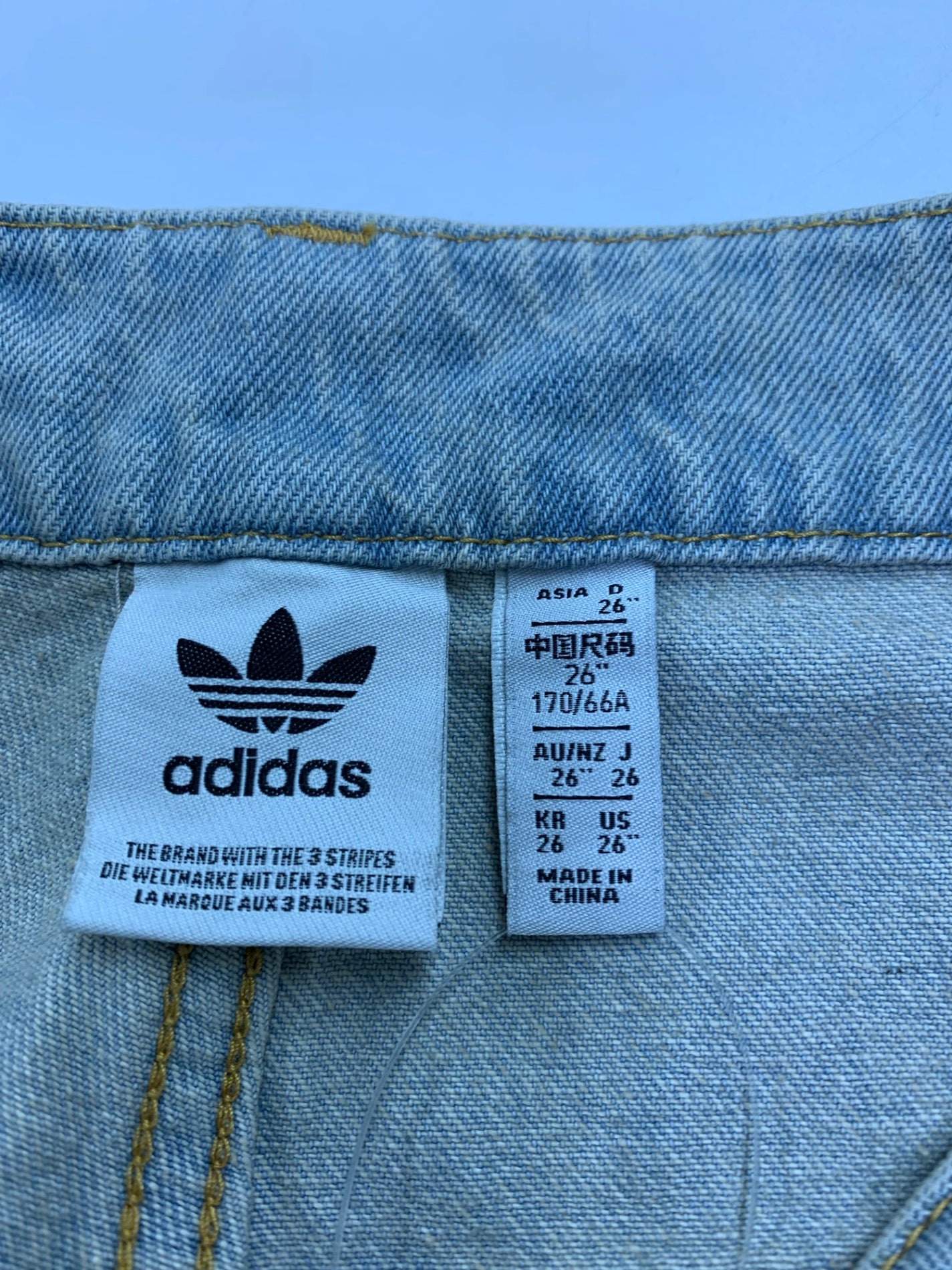 アディダス Adilenium Season 3 Zip Washed Denim Pants JX9210 26 ブルー ITGMEDN8D29L