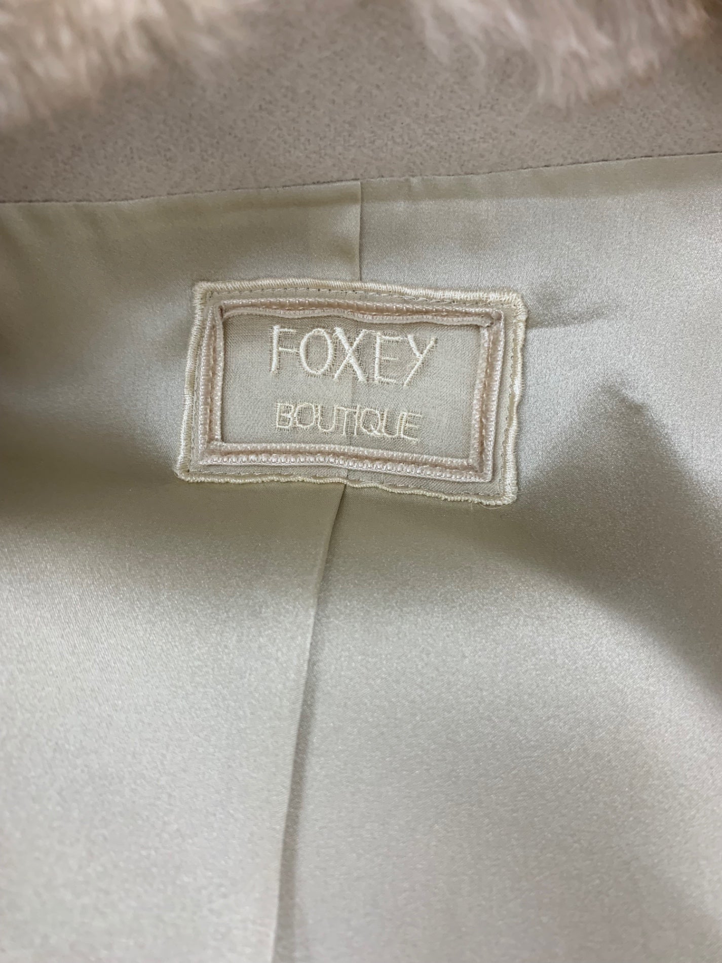 フォクシーブティック クリスタルスノーコート 35087 40 ベージュ IT67V0A8Y37F