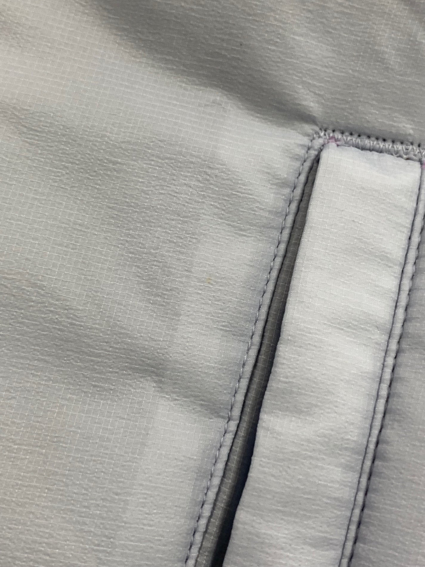 ティー Puff vest TTT-2024-JK11 パフベスト 中綿 ロゴ L ライトブルー ITFRQSSJJB7K