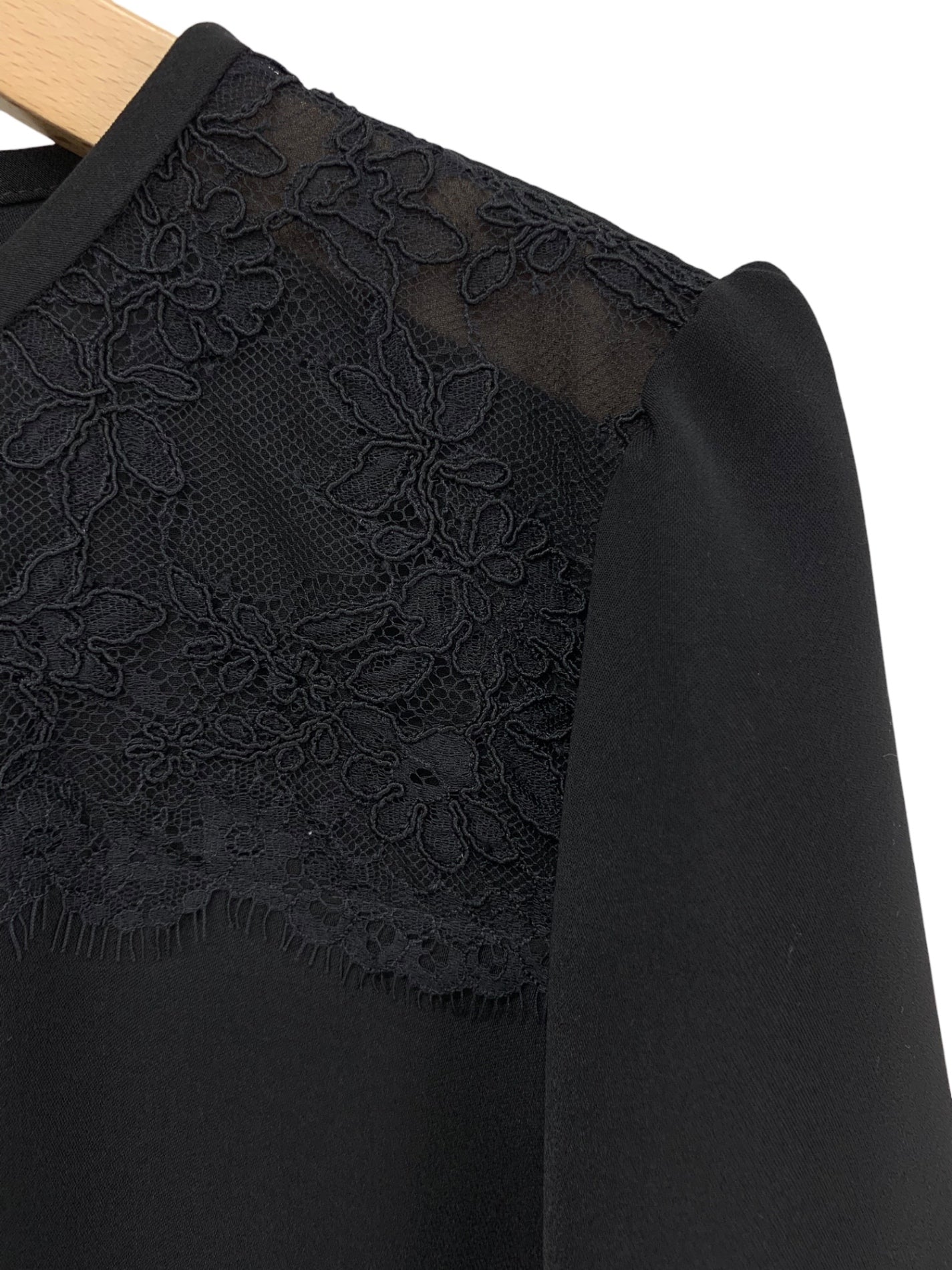 フォクシーブティック Blouse Lale Elegance 45021 38 ブラック IT6LWE0NA174 フォクシーブティック Blouse Lale Elegance 45021 38 ブラック | 中古