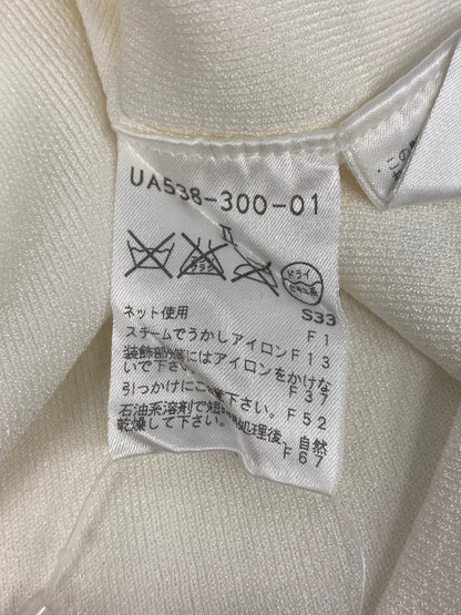 トゥービーシック UA538-300-01 ニット 2 ホワイト フラワーモチーフ パール ITCAJV48EJ2O