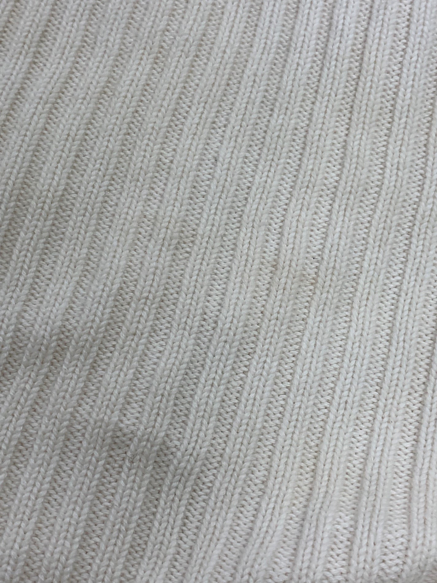 フォクシーブティック Cardigan Slender Liv 37633 カーディガン 38 ホワイト ITWWMSGG9L9K