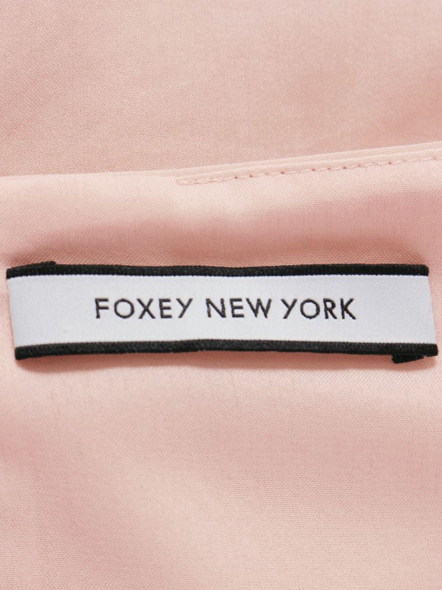 ＦＯＸＥＹNEWYORK 　ピンクベージュワンピース　サイズ40 FOXEY フォクシー ワンピース ノースリーブ レディース40 ピンク