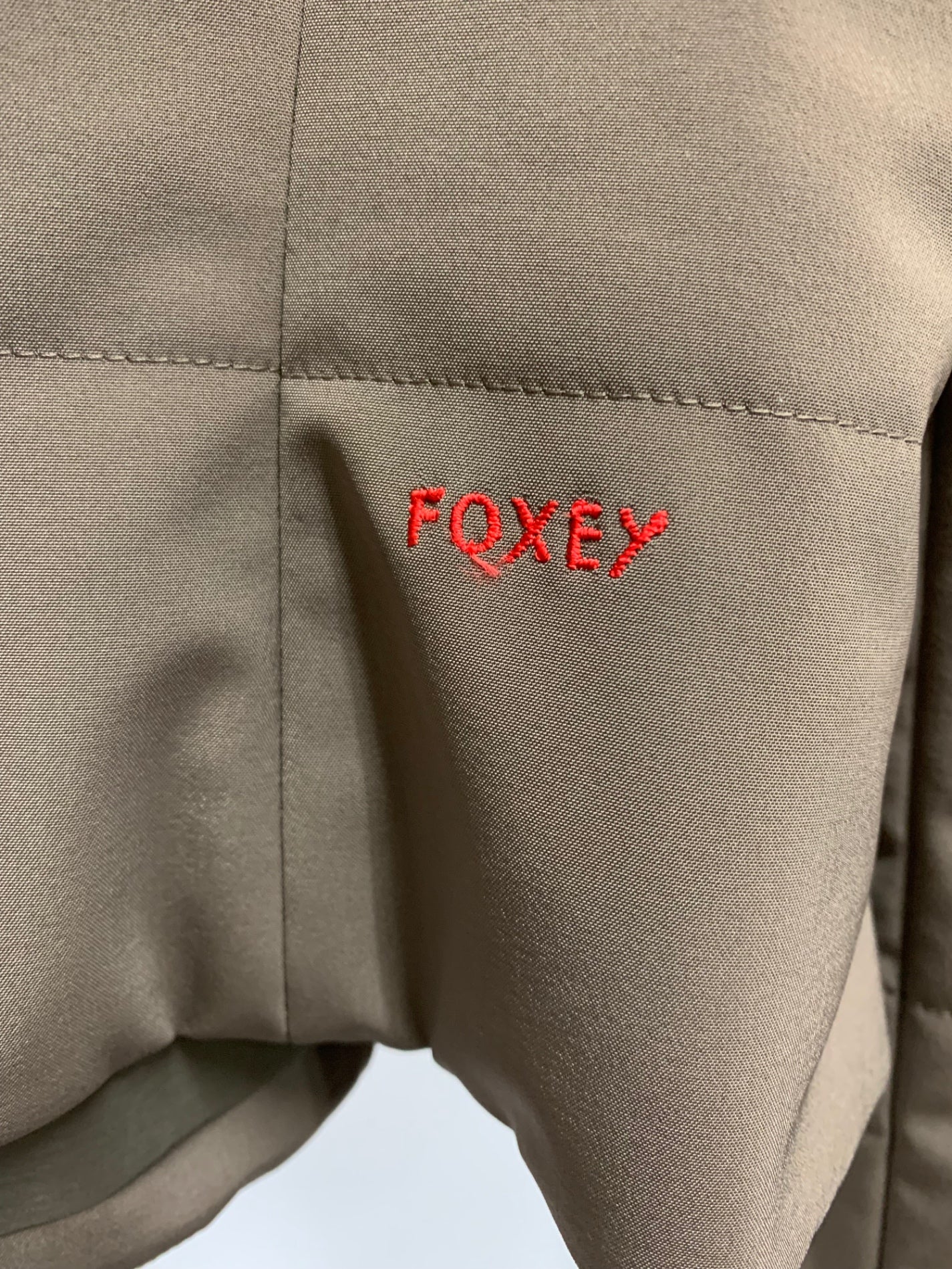 フォクシーニューヨーク レイニークッション ギャルソン 30904 ジャケット 42 ブラウン 中綿 IT2ZYL3GODY8