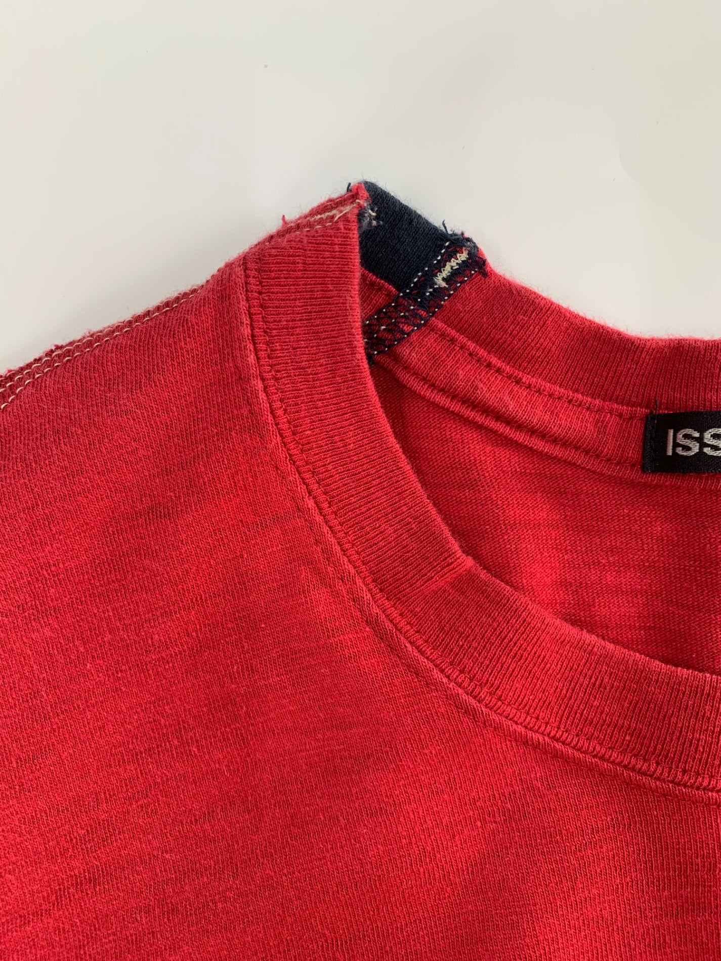 イッセイミヤケ ME63JK041 Tシャツ 2 レッド 切替 ポケット ITCOYCL7GQNM 【SALE】