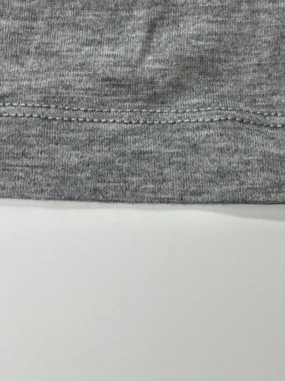 バーバリーブラックレーベル D1P91-551-04 Tシャツ 2 グレー ロゴ入り IT5O1X8A7PMY