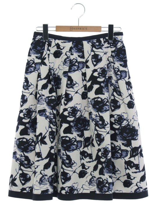 エムズグレイシー 117114 スカート 38 ブルー フラワーモチーフ　タック フレア ITG6VP2X9T1O