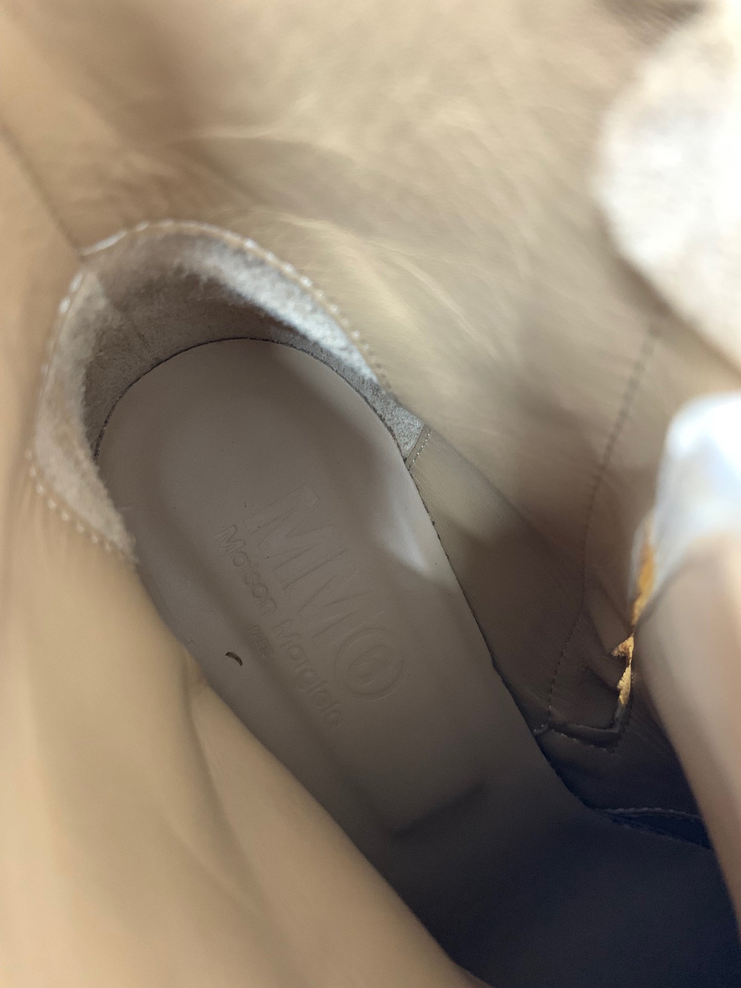 エムエム6メゾンマルジェラ アナトミックアンクルブーツ 36 アイボリー ITSAUV9T89S0 【SALE】