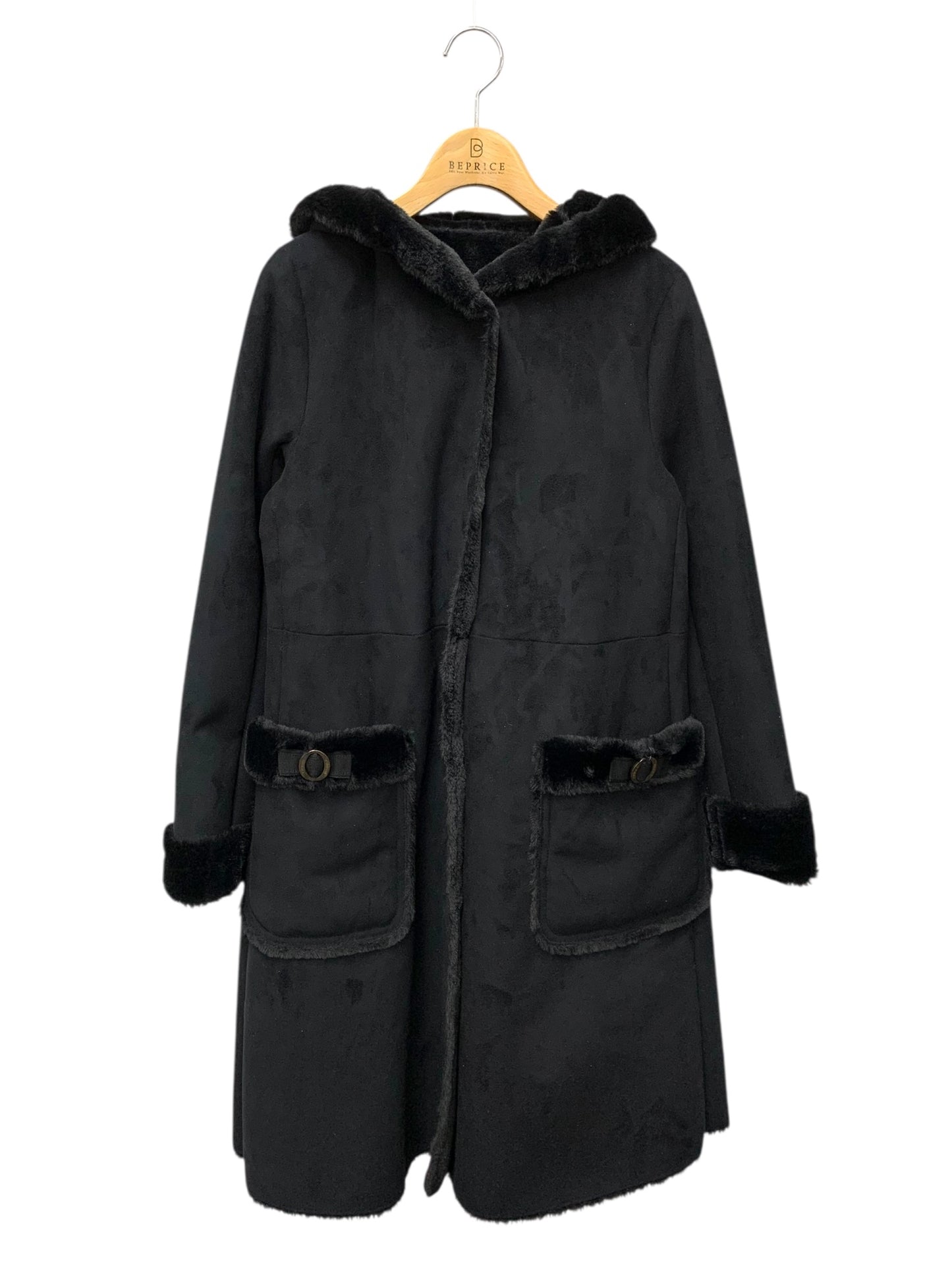 トッカ CMTOYW0410 コート 0 ブラック フード付き フェイクファー ITP4TWM93OIS